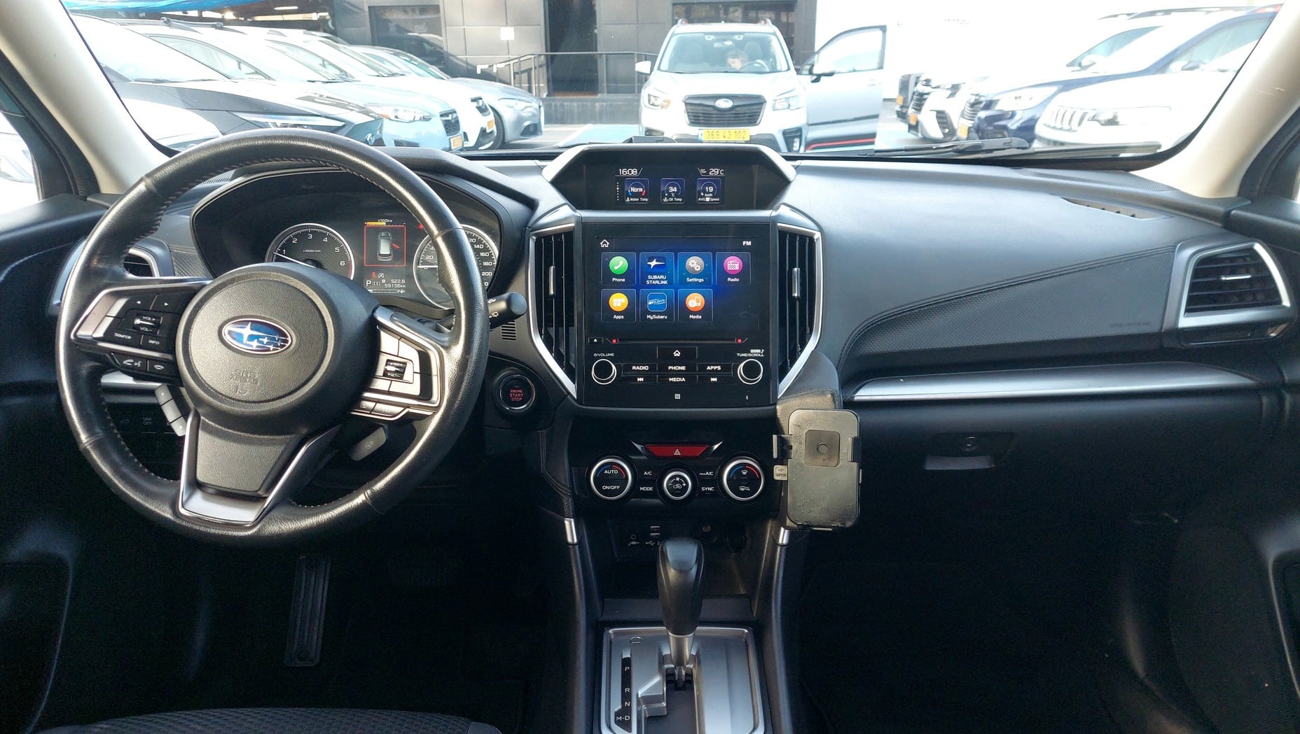 סובארו FORESTER 2021