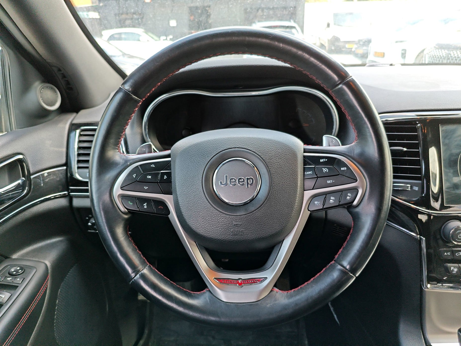 ג'יפ Grand Cherokee 2021