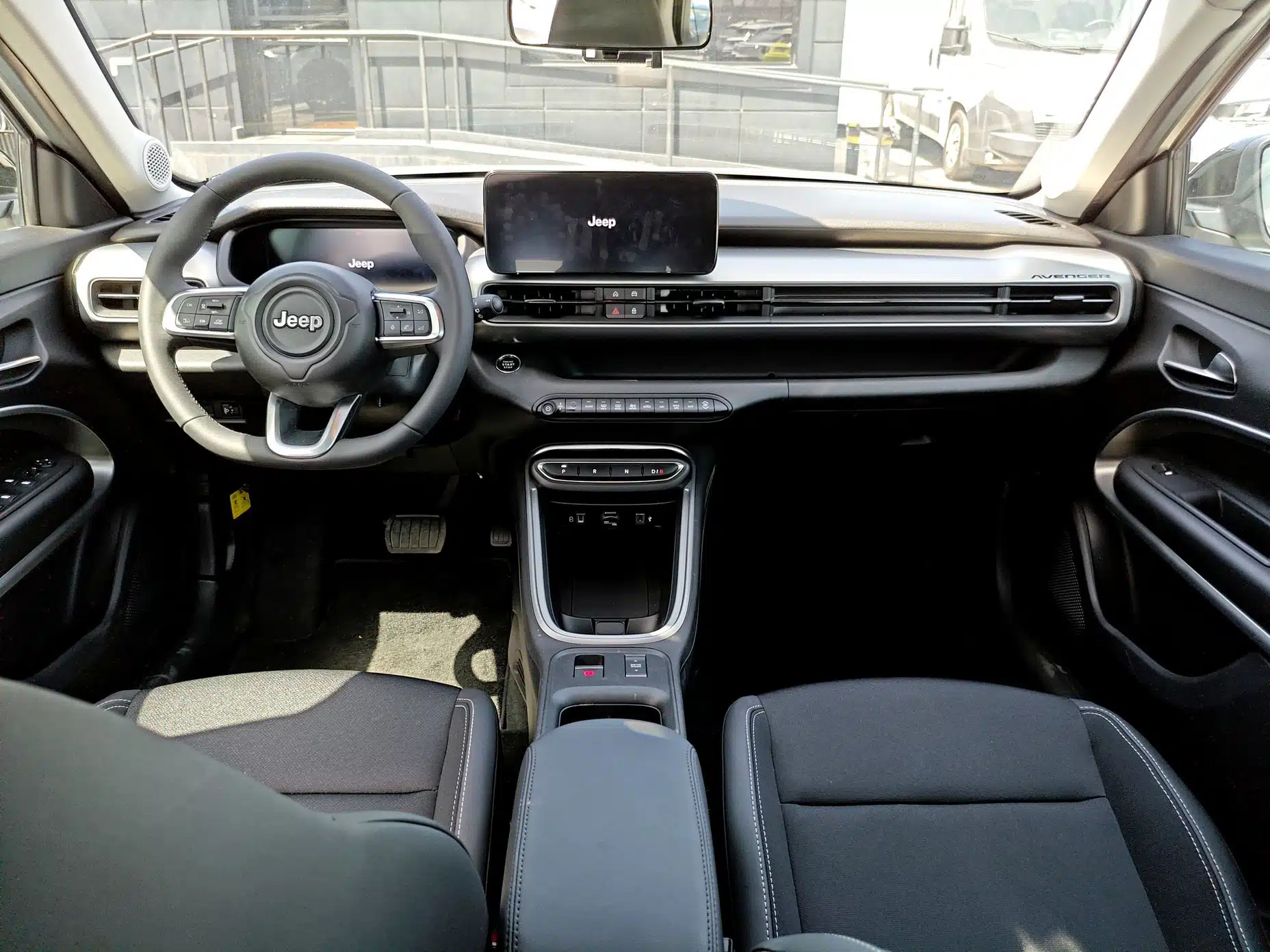 ג'יפ ג'יפ אוונג'ר 2025