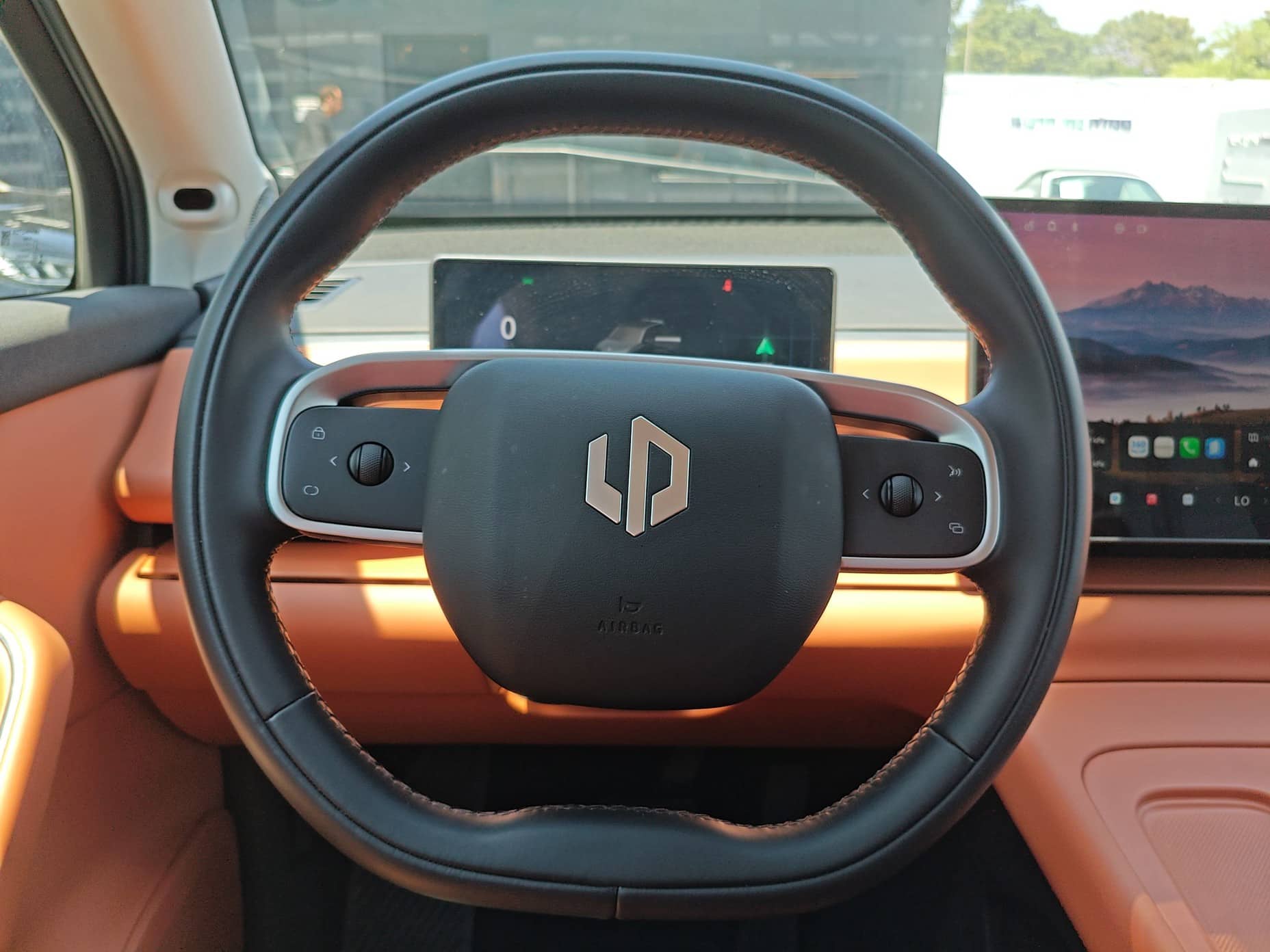 ליפמוטור C10 REEV 2025