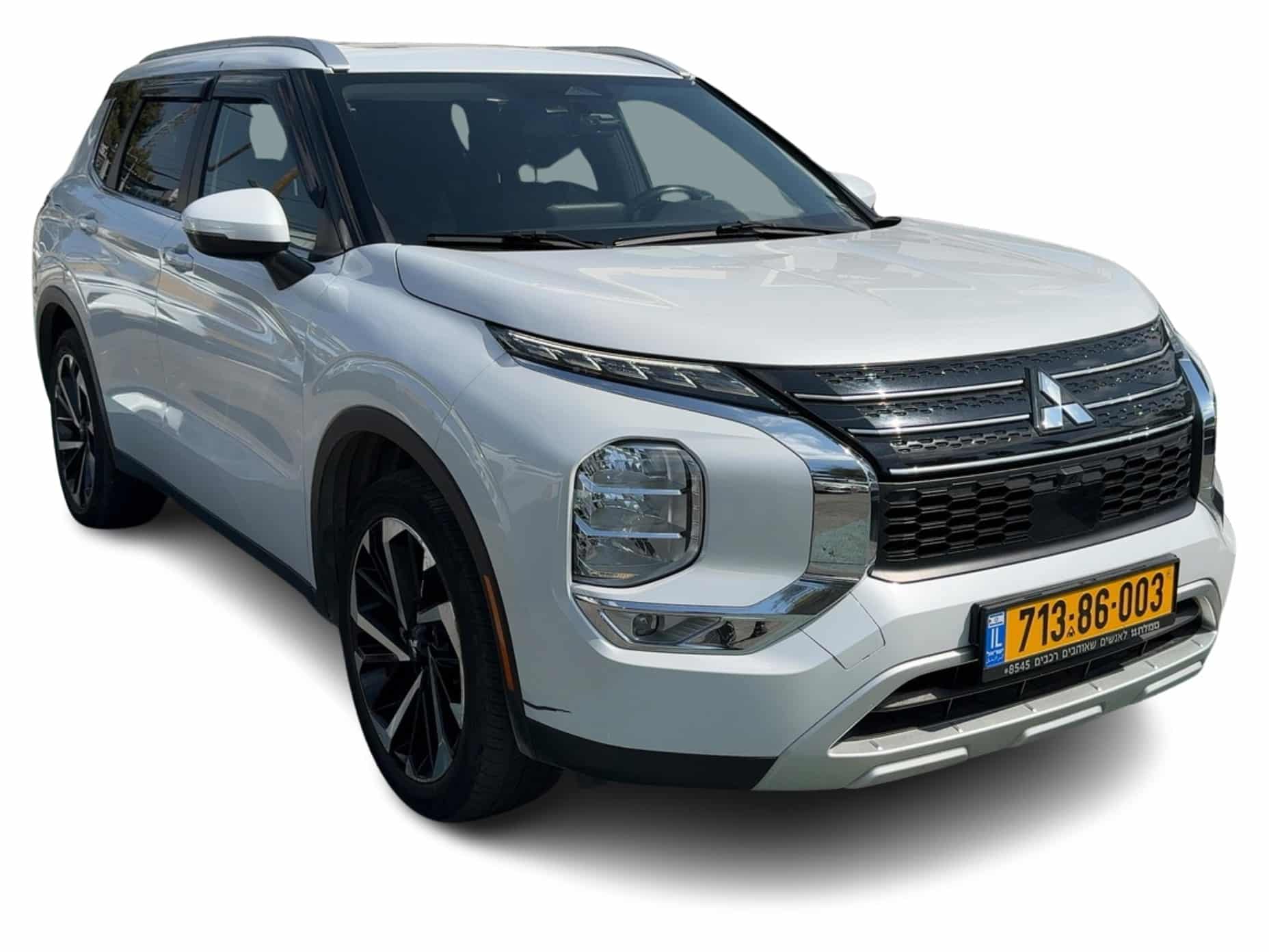 מיצובישי יפן OUTLANDER 2024