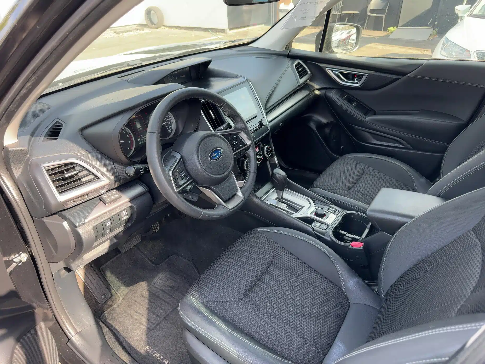 סובארו FORESTER 2022